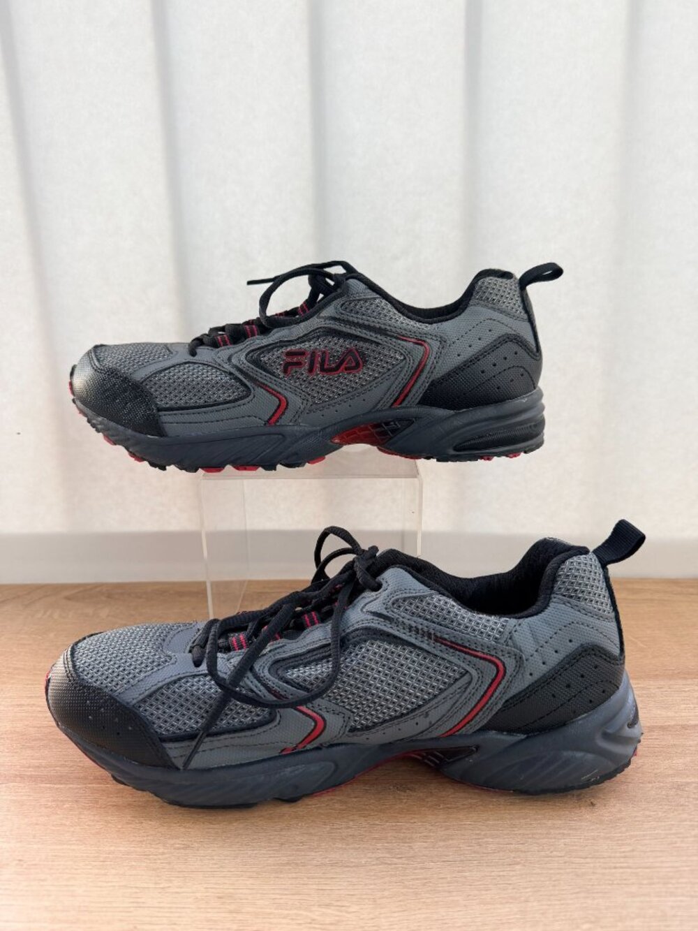 Fila Memory Foam Coolmax Athletic Sneakers Gray Red Men’s Size 9.5 - Picture 14 of 15
